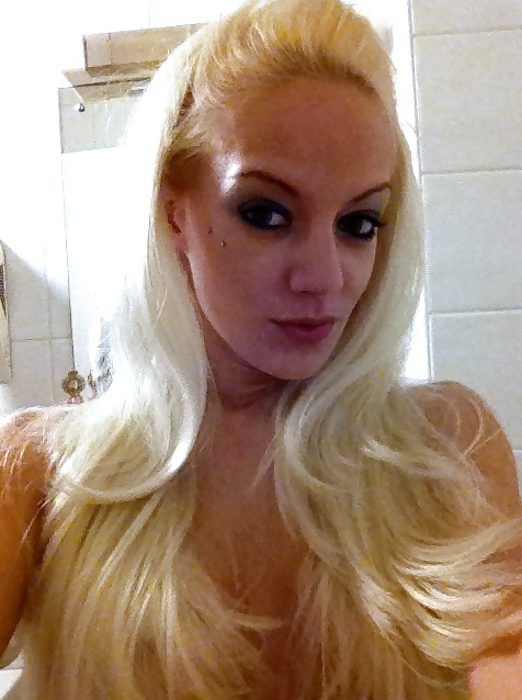 Amazing blond self-shot #8846202