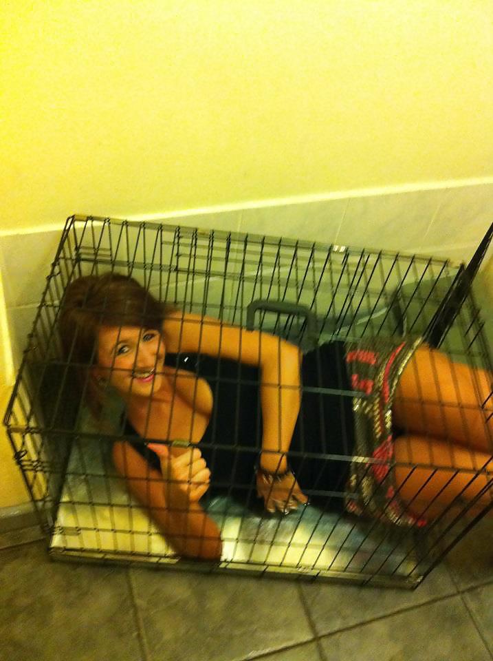 Girl in a cage #9606564