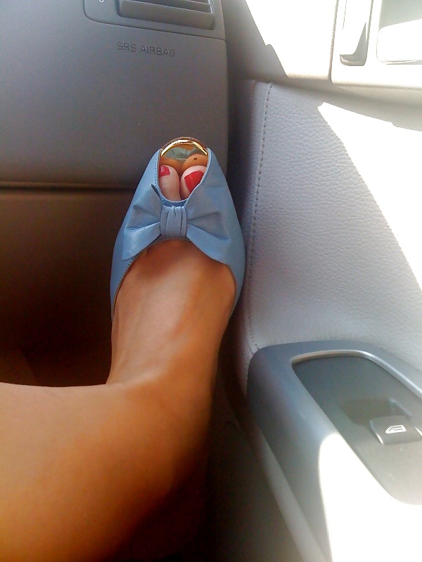 More lovely women's feet in sandals #1488086