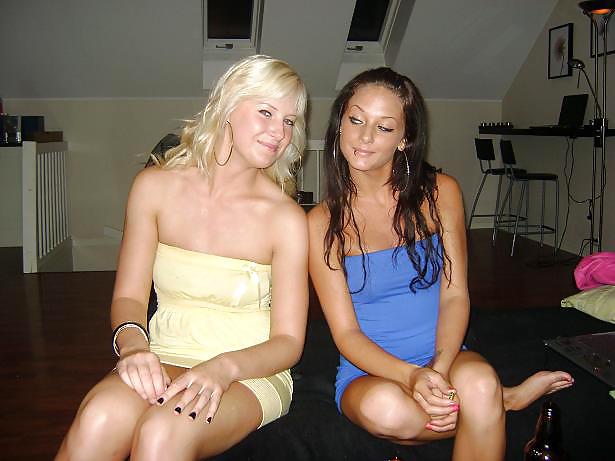 Norwegian Chicks #3553122