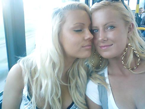 Norwegian Chicks #3553396