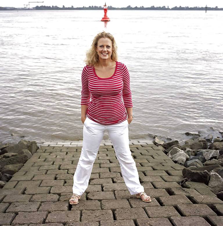 Barbara Schoeneberger  #9455401