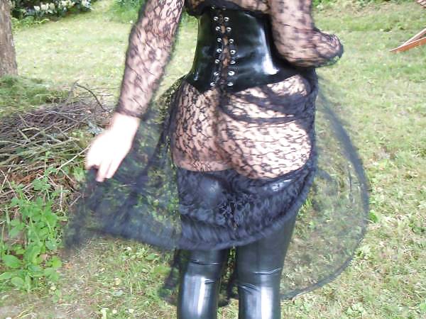Outdoor's milf #3899245