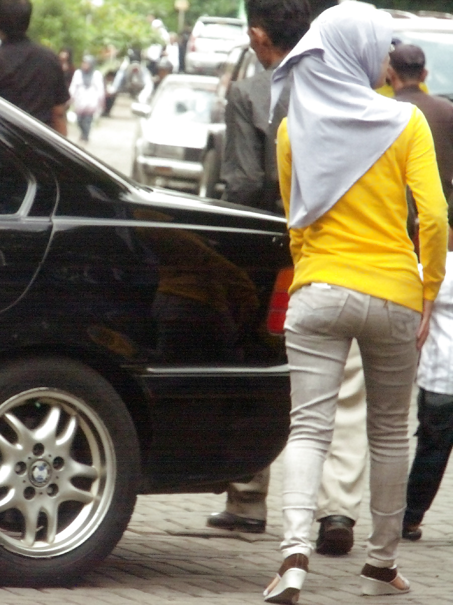 Sexy Girl in Hijab & Tight Jeans #14407985