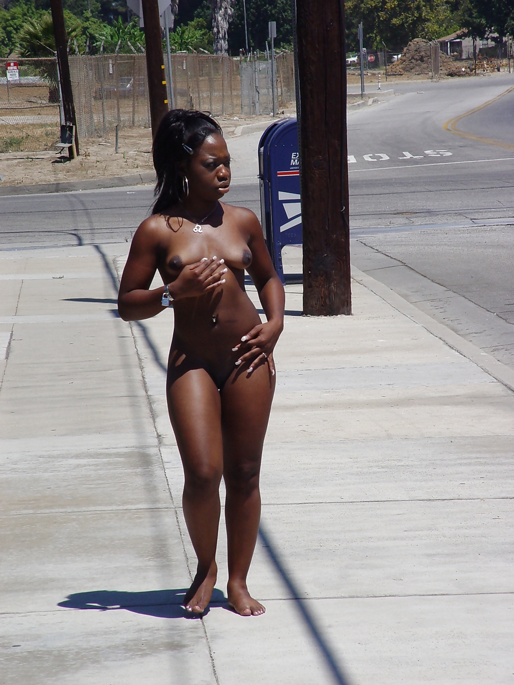 Black Woman Nude in Public #21827711