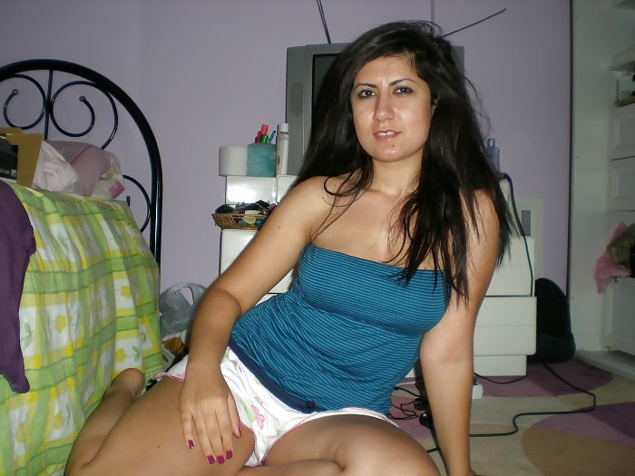 FAKE AND CUM on this slutty turkish teen she need it  #9190179