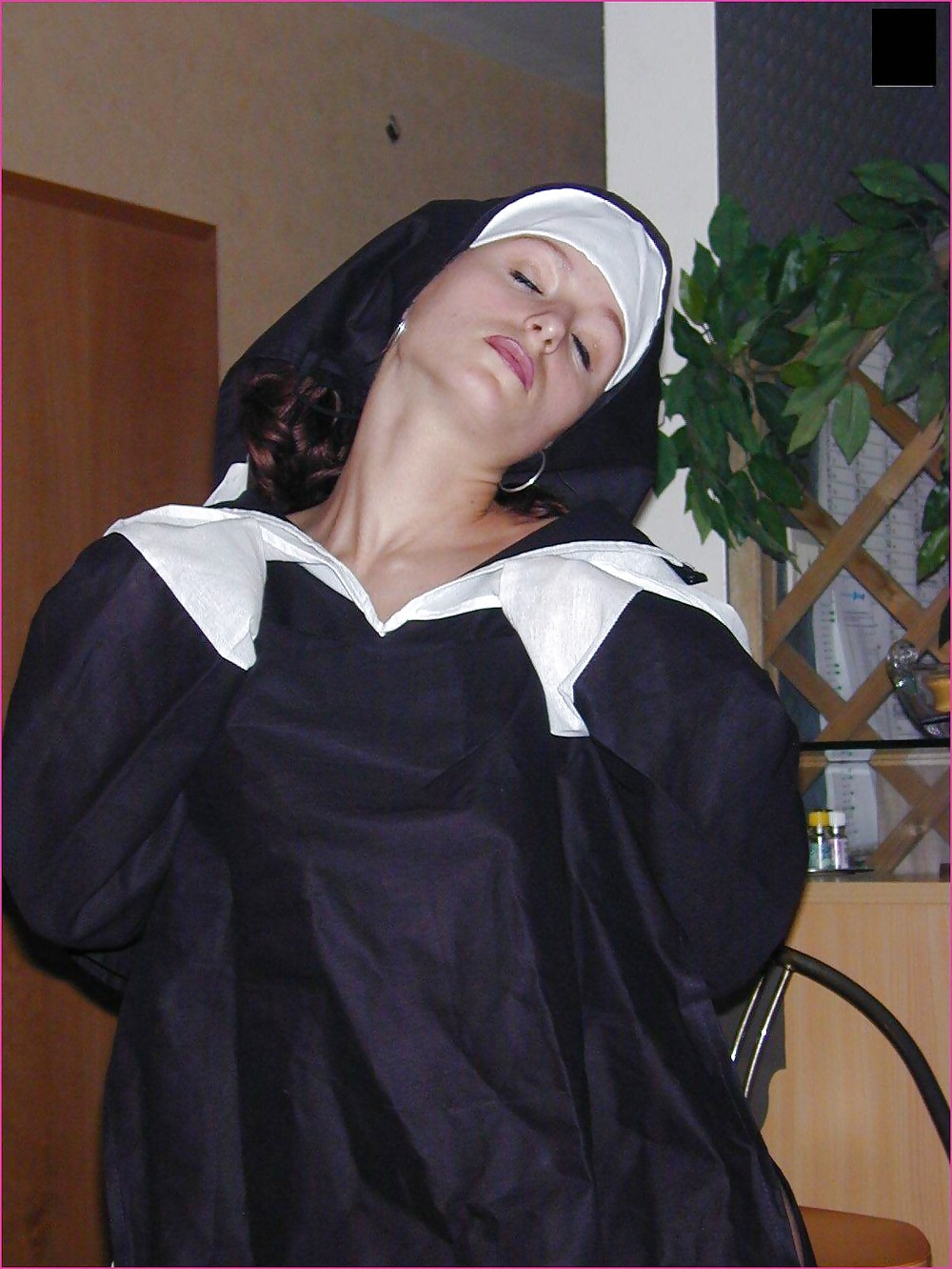 Nonne Allemande Chaude #10091585