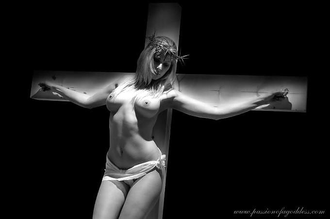 Crucified girls #8360535