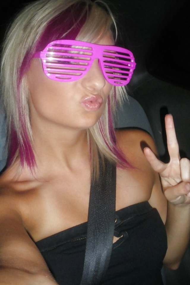 Facebook babes 16 #4019050