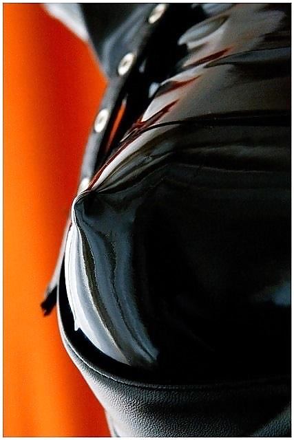 Latexgirls 2
 #22602651