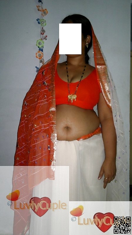 My Luvly Wife Saree Pics #19027956