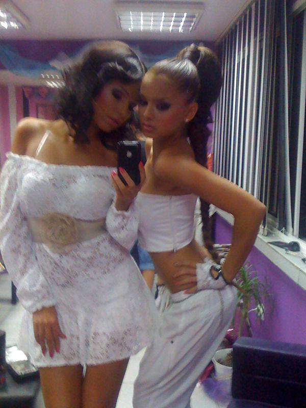 This present day sexy Pics #10013092