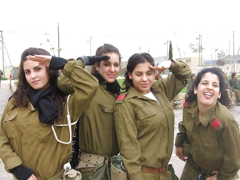 Chicas del ejército israelí (no desnudas)
 #7291090