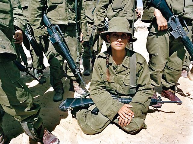 Israelische Armee Mädchen (nicht Nackt) #7291148