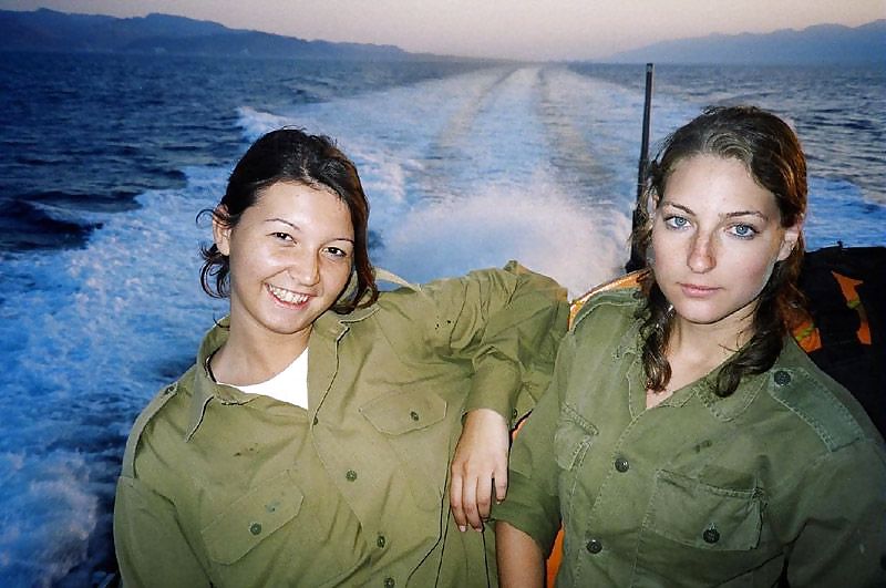 Les Filles De L'armée Israelienne (non-nue) #7291159