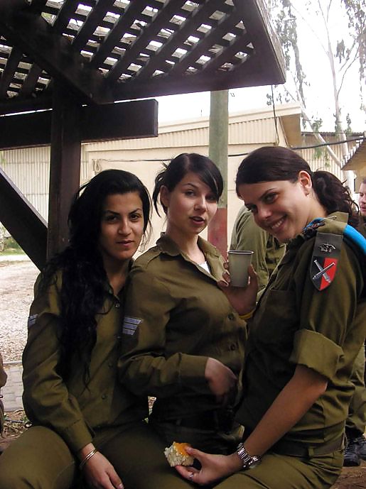 Ragazze dell'esercito israeliano (non nude)
 #7291266