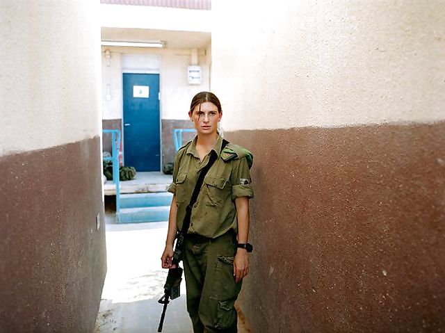 Ragazze dell'esercito israeliano (non nude)
 #7291290