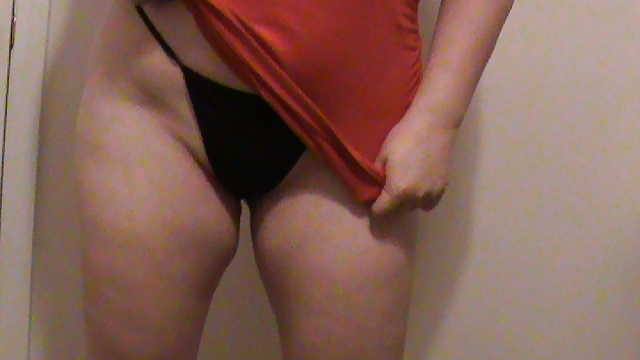 36 F natural boobs Lateshay red mini skirt pics  #1387282