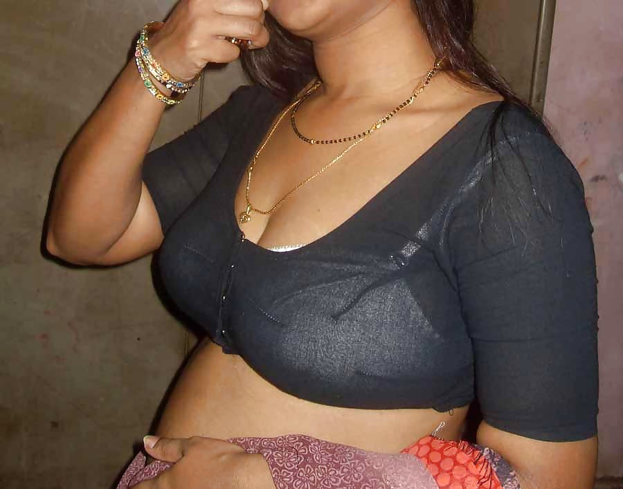 Autoerotic Indian wife saree strip