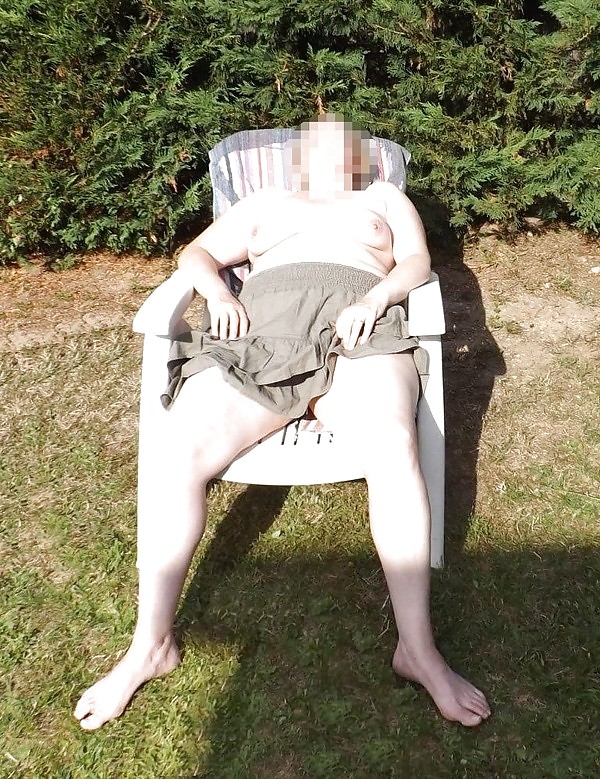 Chubby  nude in the garden