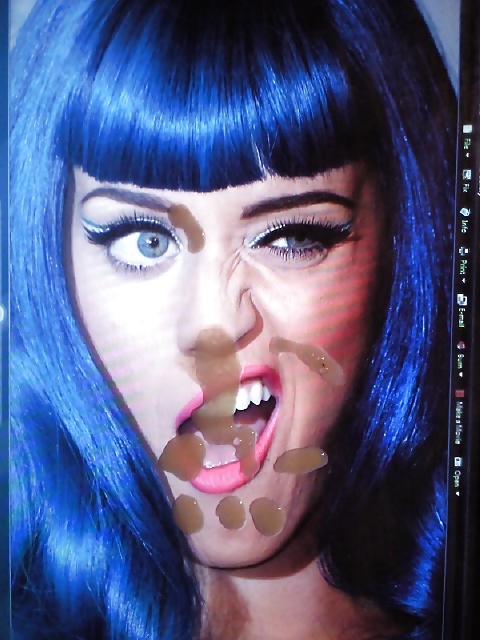 Katy Perry Facial 2 #1848490