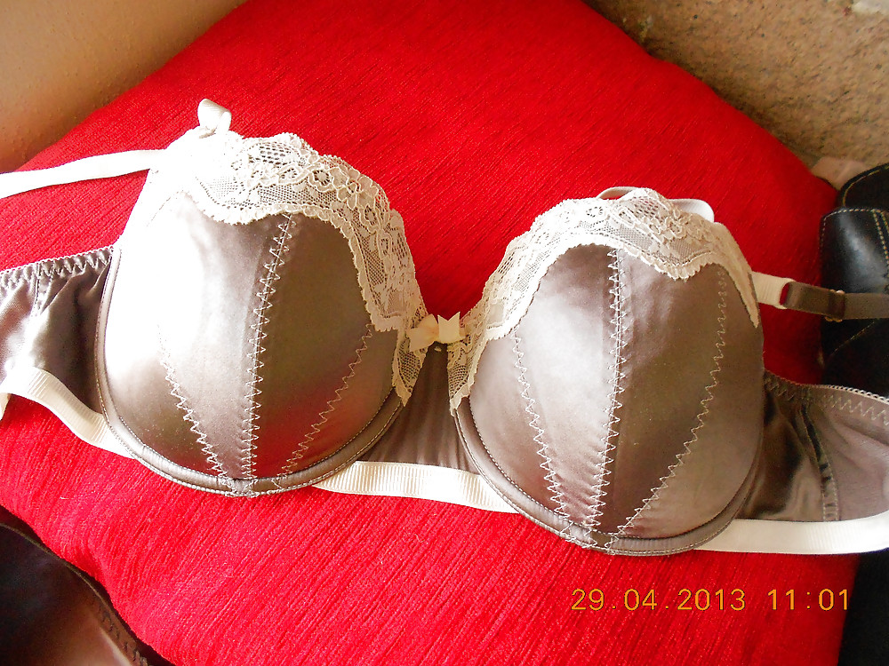 Bra shot #22690337