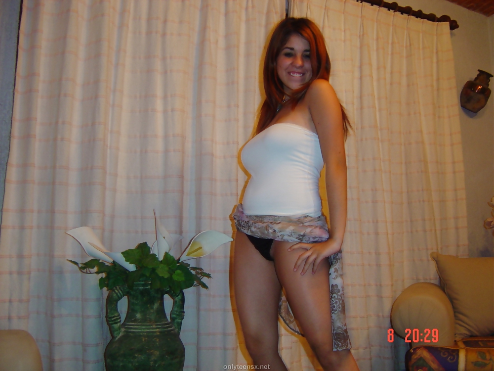 Colombiana tetona mamando hay video 
 #5019493