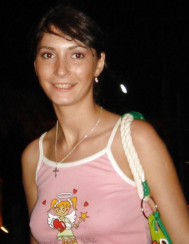 Braless 119.
 #10066638