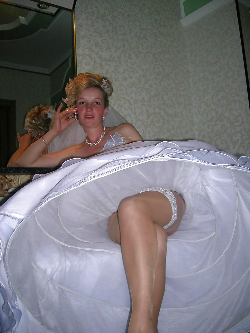 結婚式・花嫁のアップスカート
 #7208987