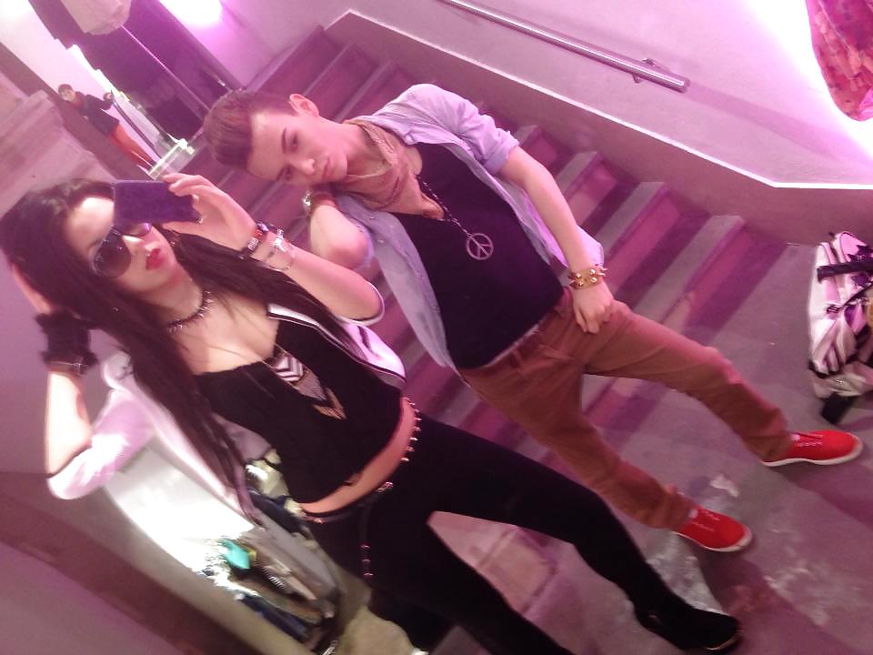 Facebook 6 #21308096