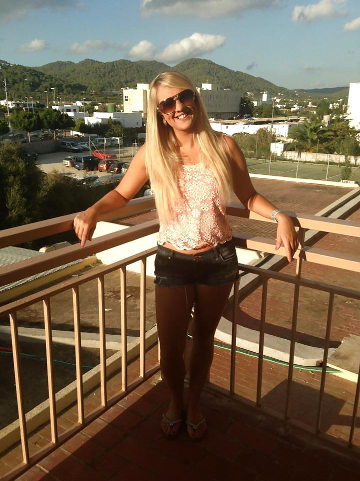 Facebook slut holiday in Ibiza #22047063