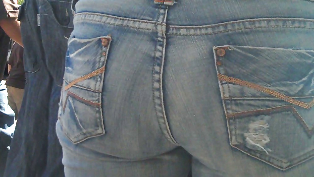 Jagd Nach Rasierten Ärschen & Arsch In Jeans #3666004