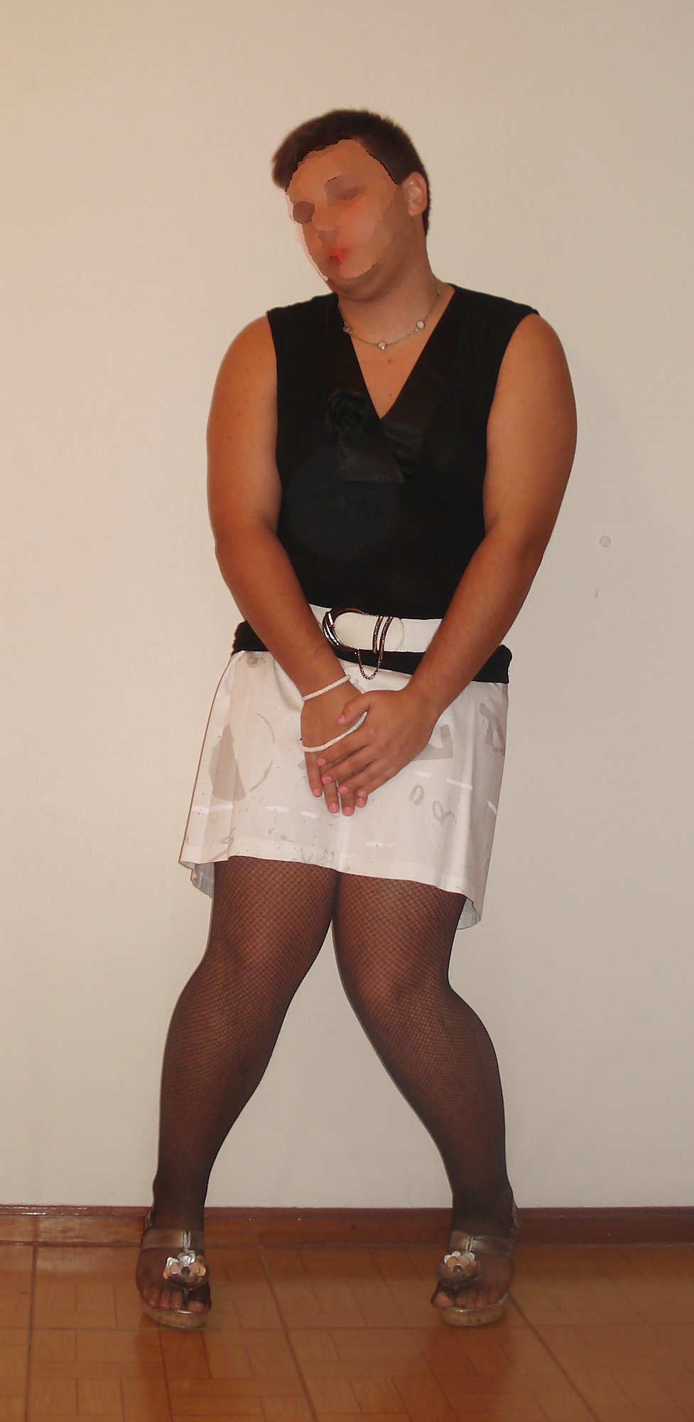 Un conjunto de crossdressing
 #6744527