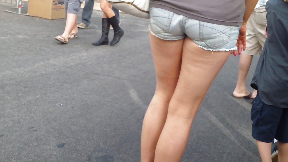 Tight ass & butt cheeks in short jeans  #14285180