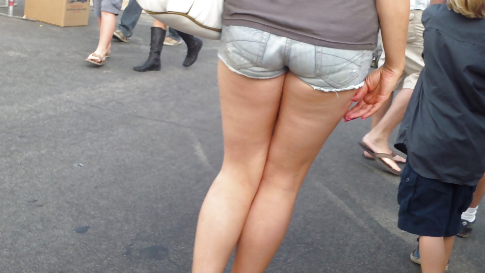 Tight ass & butt cheeks in short jeans  #14285194