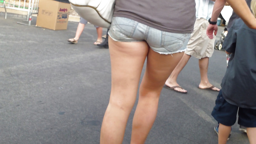 Tight ass & butt cheeks in short jeans  #14285199
