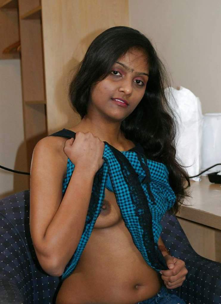 Indian girl striptease part 8 #6469341