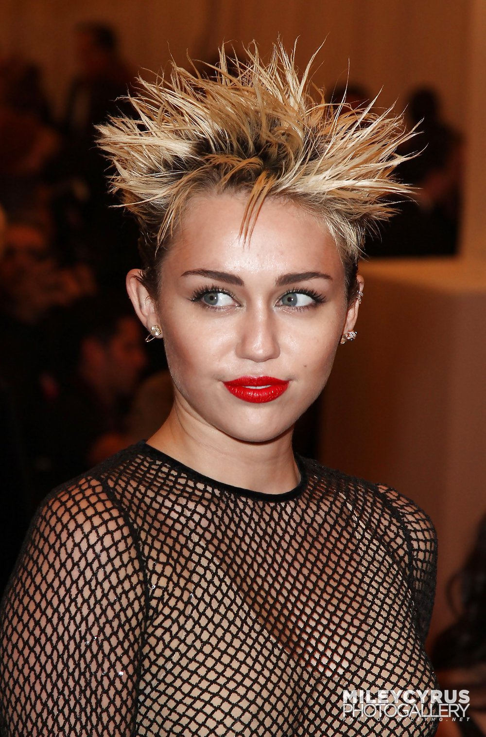 Sexy Hot Miley Cyrus Met Gala May 2013 #20008752