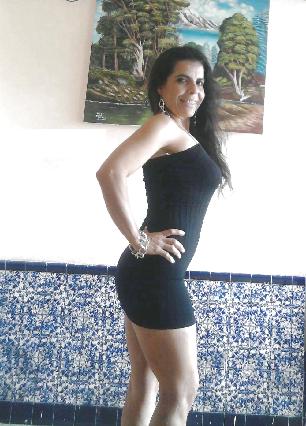 Latina matura cristina grandi gambe cosce
 #20159714