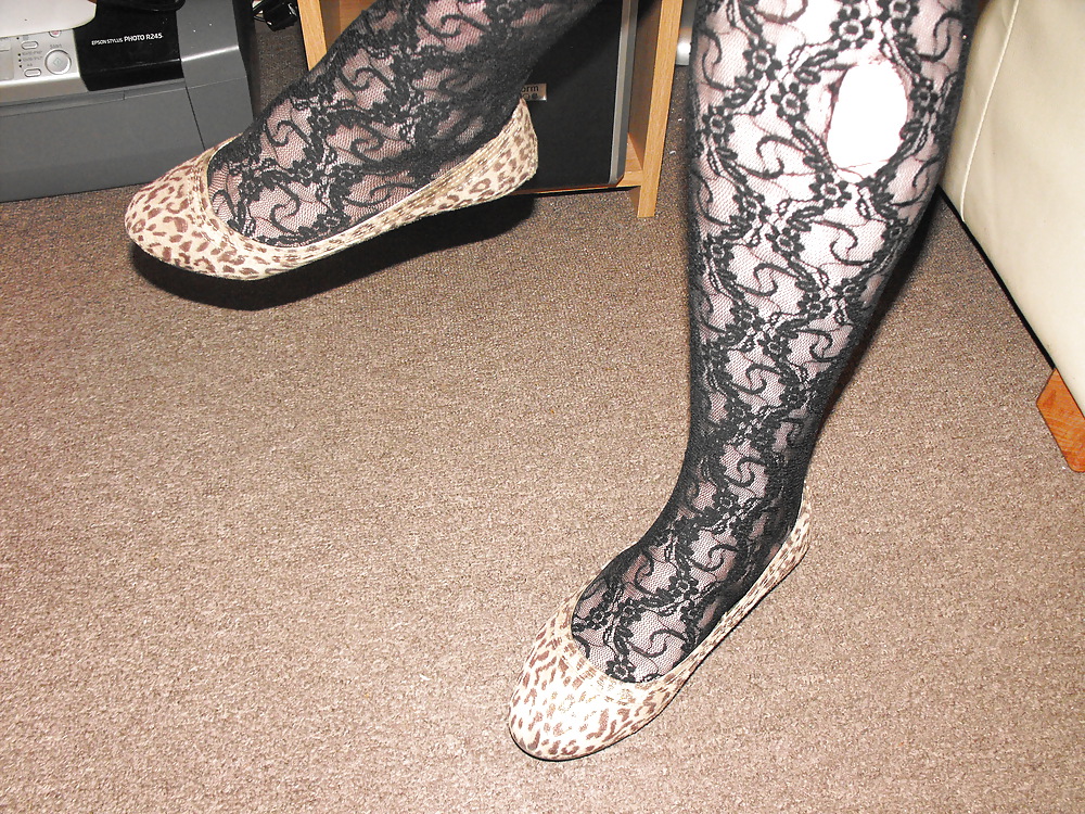 Gf wears tights and flats sent by xhamster member #5971435