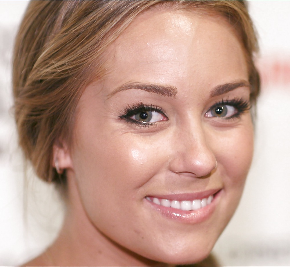 Lauren conrad
 #17942672