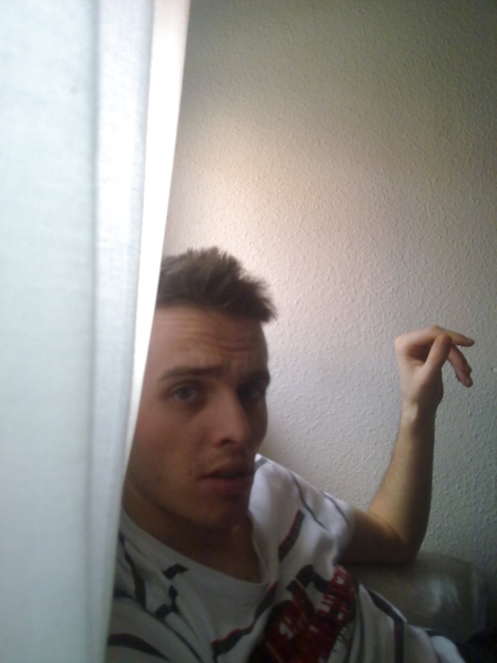 こんにちは。
 #21303821