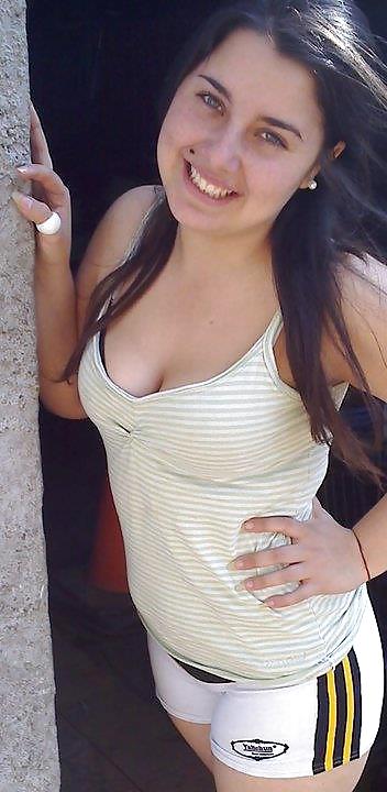 Alexandra, tetas grandes adolescente
 #9545720