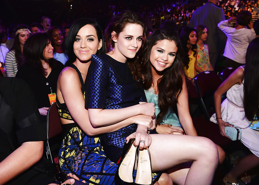 Katy, Kristen and Selena #19610487