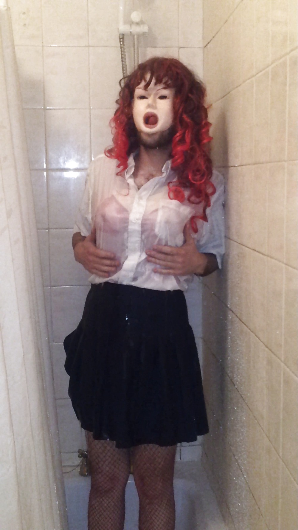 CD - Redhead in red #13083149