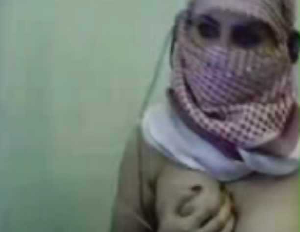 Árabe niqab webcam escándalo-con hijab irán o egipto jilbab
 #16066045