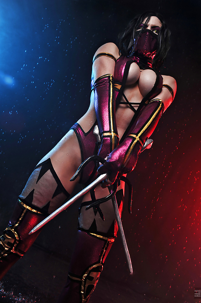 Random sexy geeky things #14371940