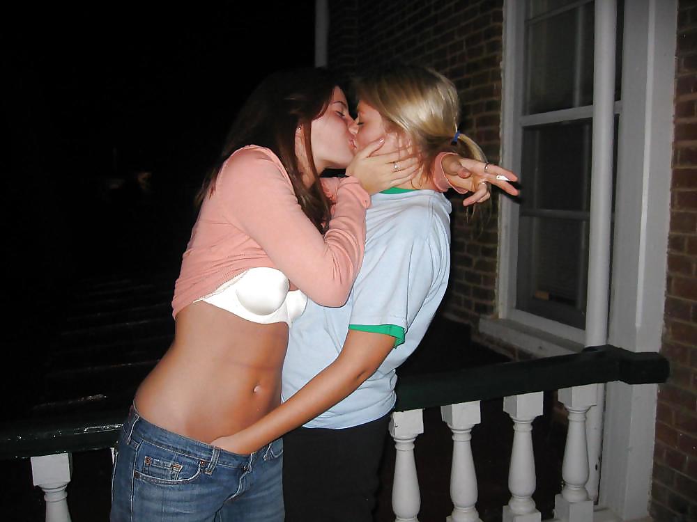 100 Sexy Lesbian Kisses Part # 1 #19960218