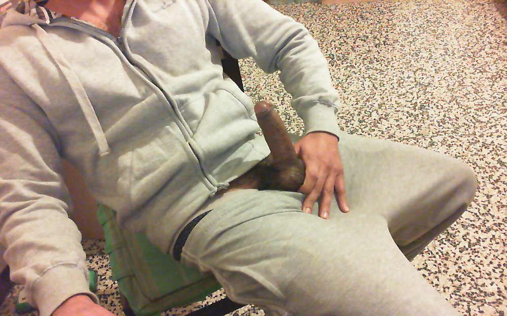Sizzling dick #9912102