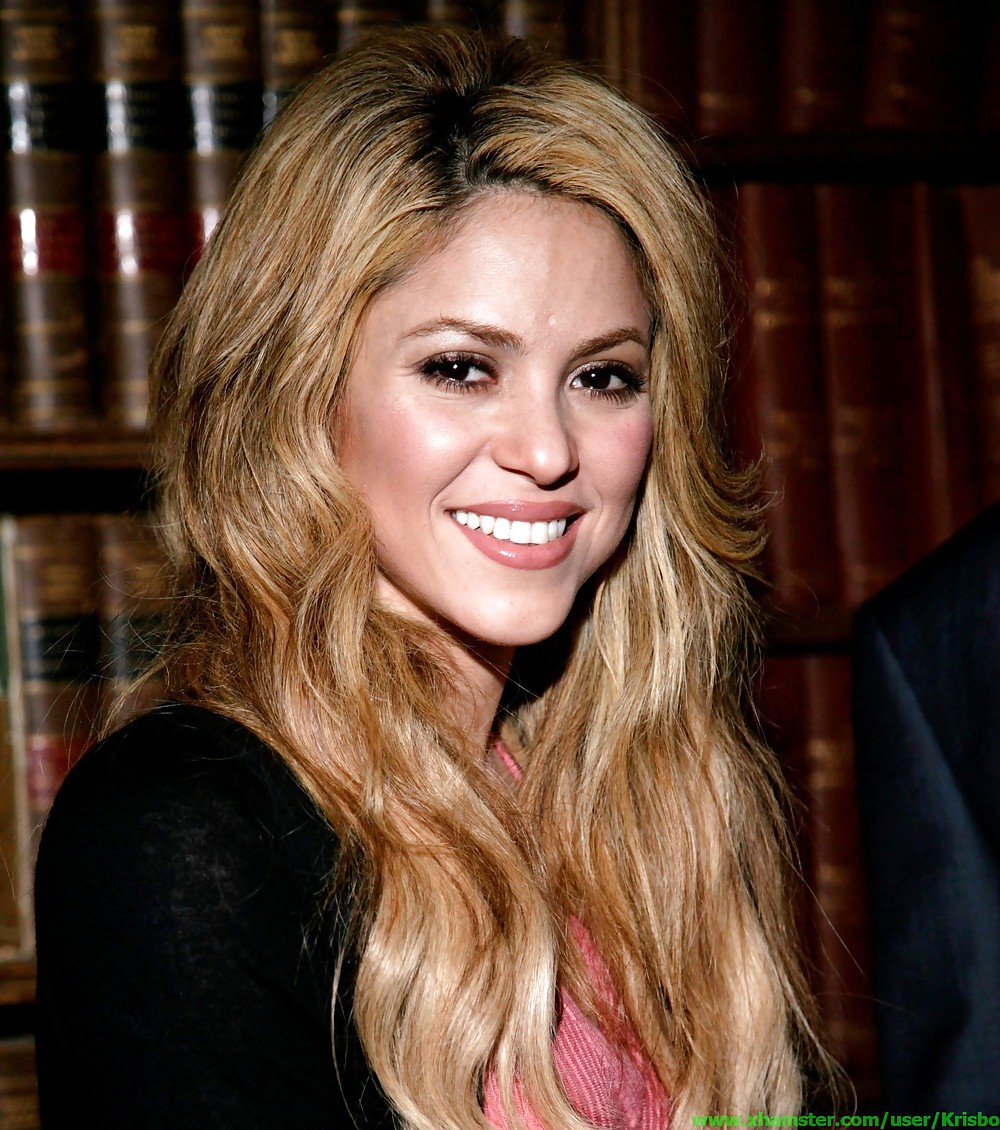 Shakira #21927534